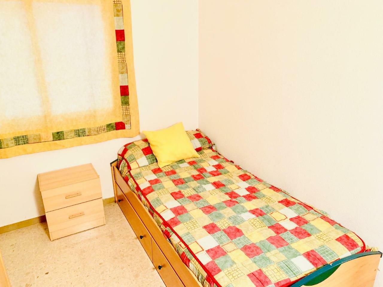 Apartamento Book Playa Larga Salou Exterior foto