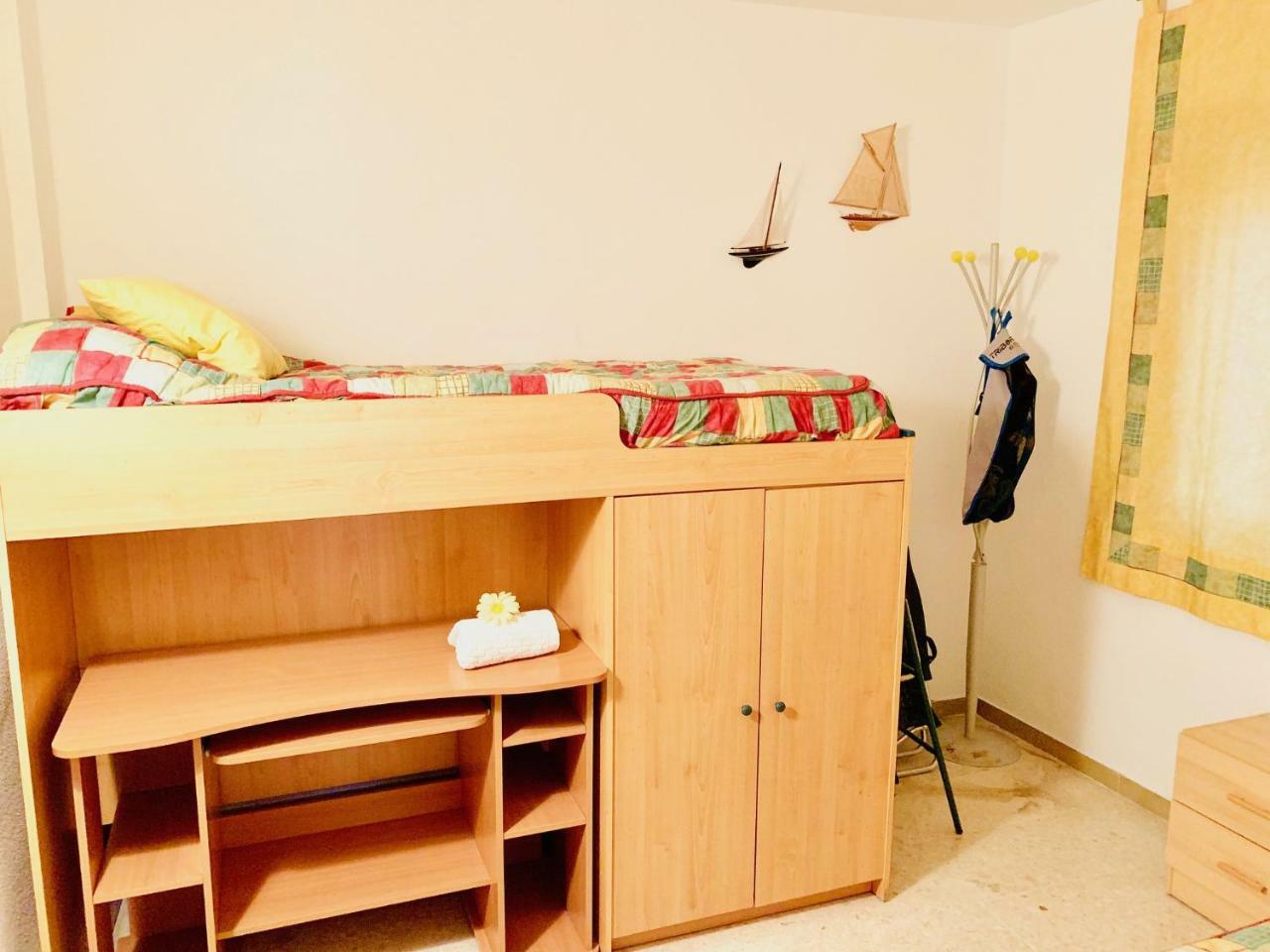 Apartamento Book Playa Larga Salou Exterior foto