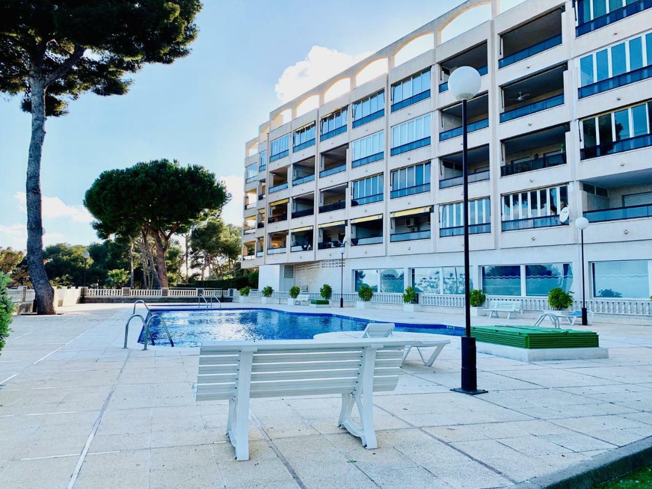 Apartamento Book Playa Larga Salou Exterior foto