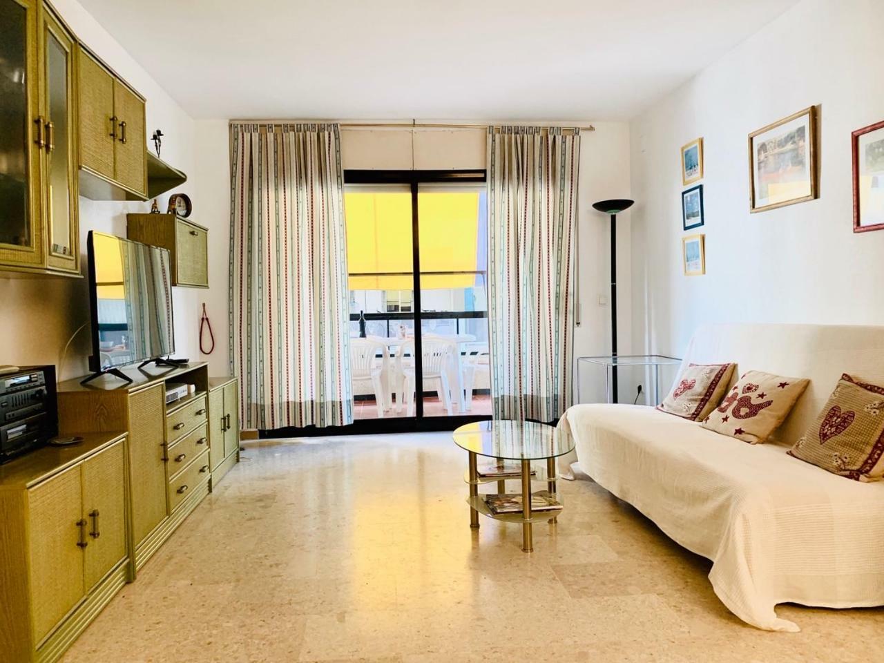 Apartamento Book Playa Larga Salou Exterior foto